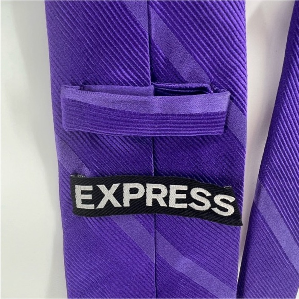 EUC Express Diagonal Striped Tie - Picture 6 of 7